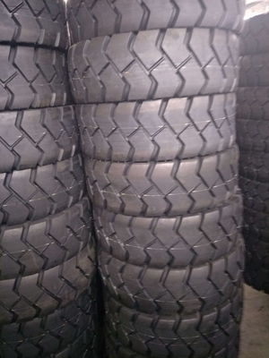 Ban forklift industri