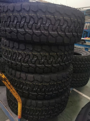 325-95R21 Ban kendaraan militer